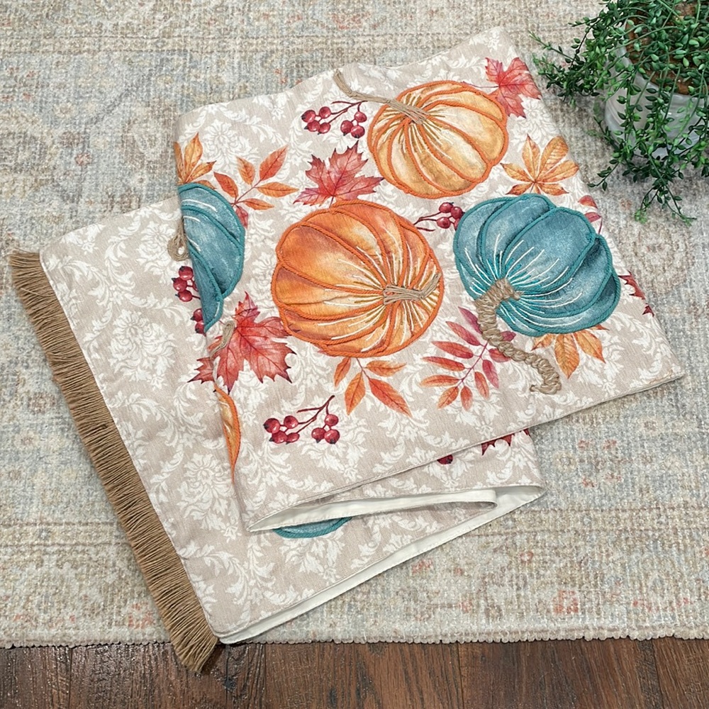 Pumpkin table runner-